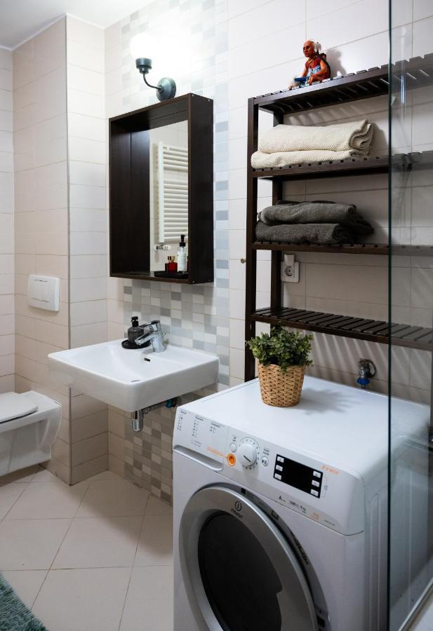 Green Corner Apartment Бухарест Экстерьер фото